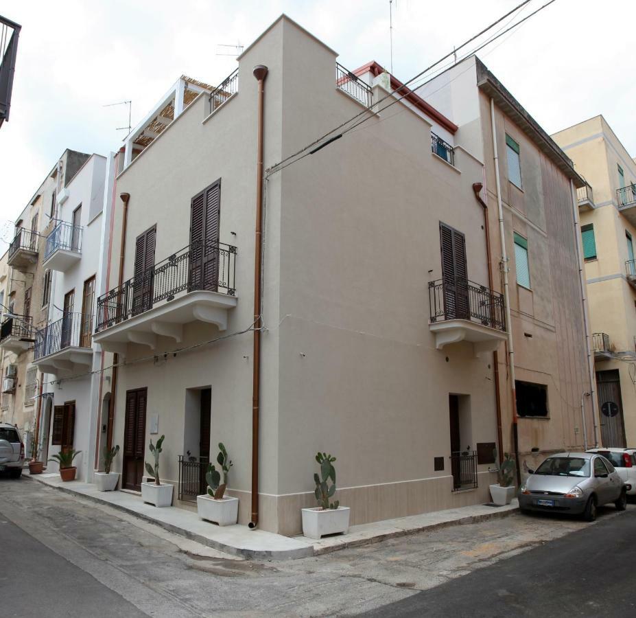 Via Siracusa 5 Castellammare del Golfo Luaran gambar